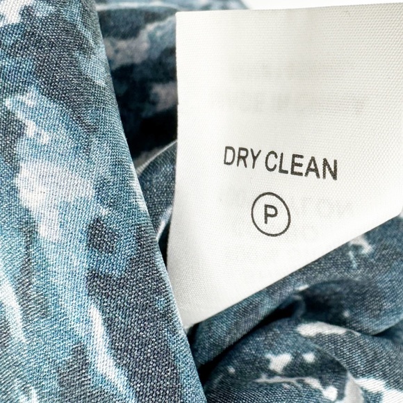 CHELSEA AND WALKER Womens Blue Stretch Silk Mesh Printed Sleeveless Tank Top - Picture 6 of 6